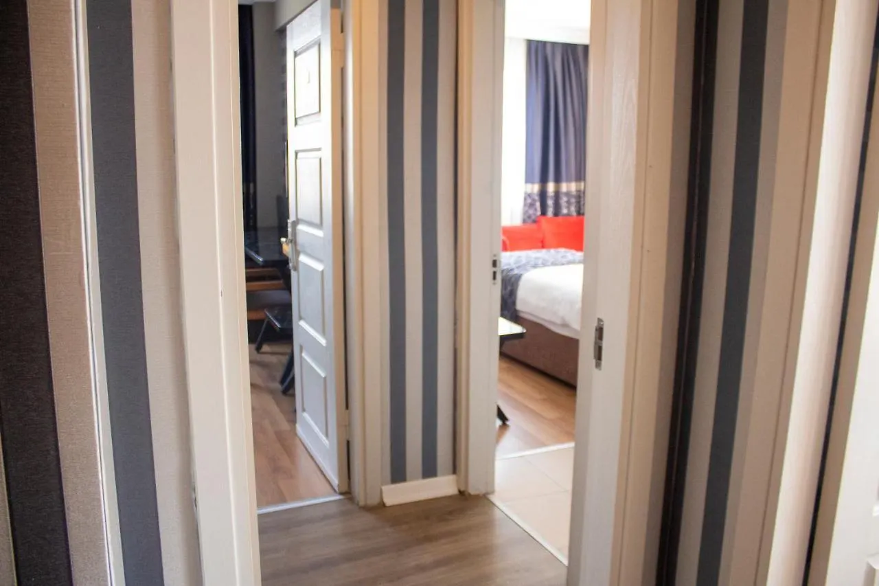 Star City Hotel Istanbul 2*,